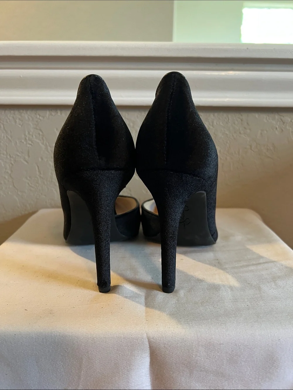 Jessica Simpson Black Suede Pointed D'Orsay Heels